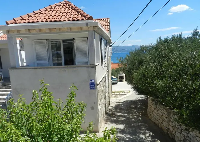 Apartment Eli Lumbarda