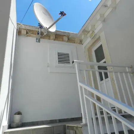 Eli Apartmán